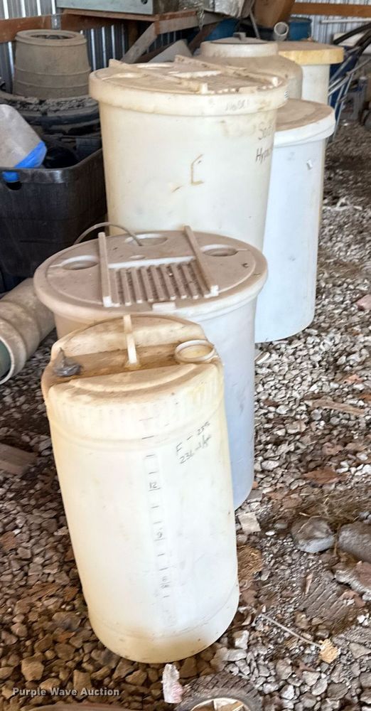 image for item EG8044 (6) tanks