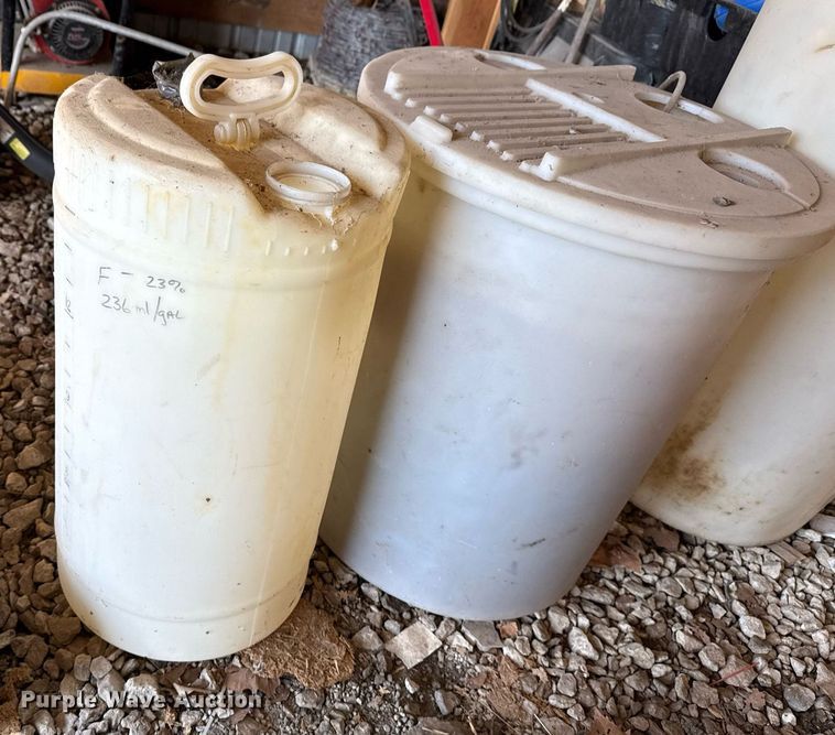 image for item EG8044 (6) tanks