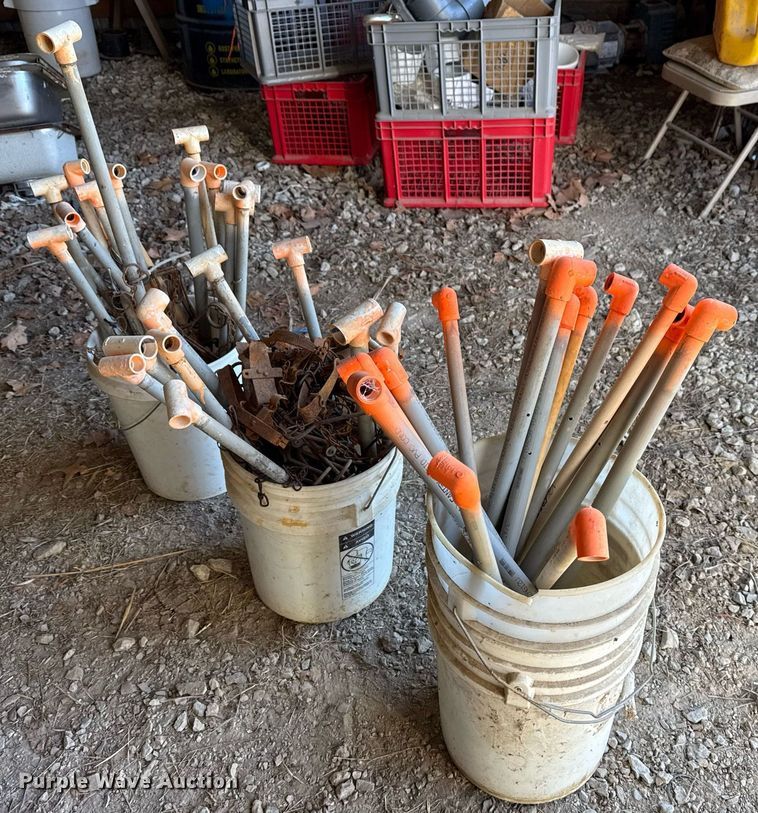 image for item EG8045 Approximately 15 steel traps