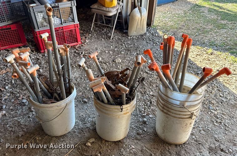 image for item EG8045 Approximately 15 steel traps