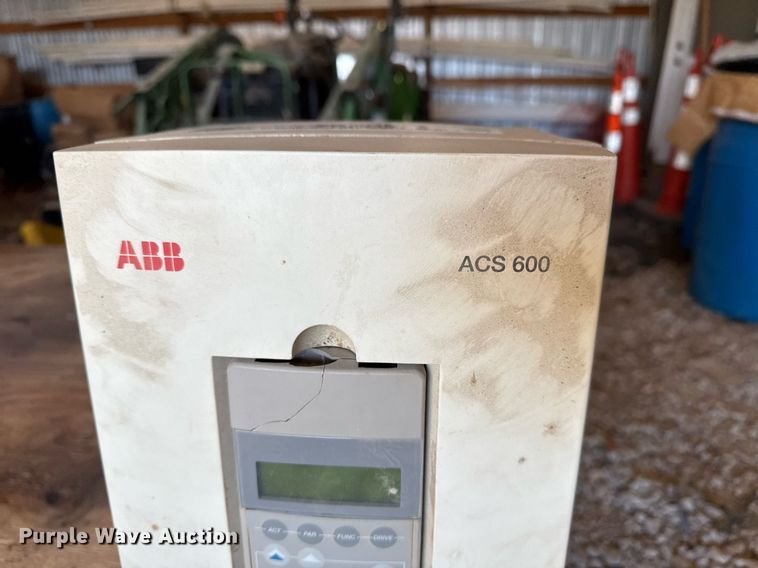 image for item EG8046 ABB ACS600 variable frequency drive