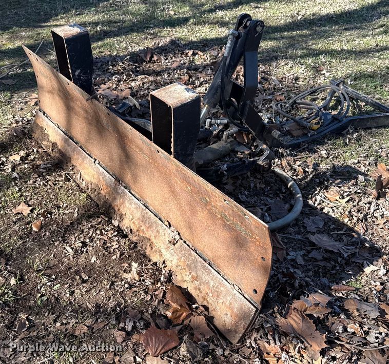 image for item EG8051 John Deere blade