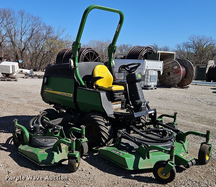 image for item EI8888 2016 John Deere 1600 Turbo ZTR lawn mower