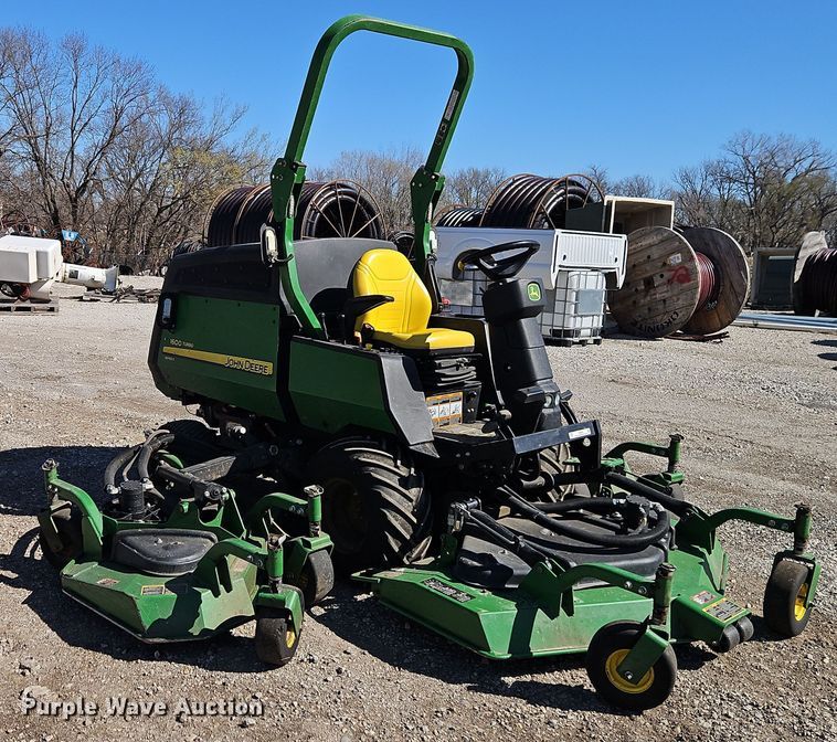 image for item EI8888 2016 John Deere 1600 Turbo ZTR lawn mower