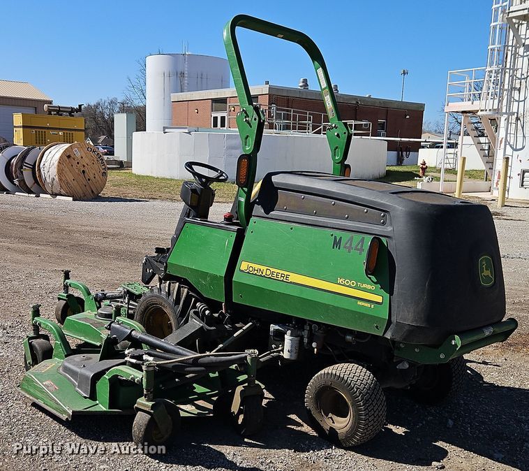 image for item EI8888 2016 John Deere 1600 Turbo ZTR lawn mower