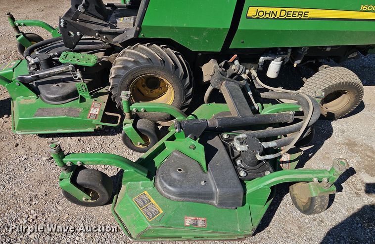 image for item EI8888 2016 John Deere 1600 Turbo ZTR lawn mower