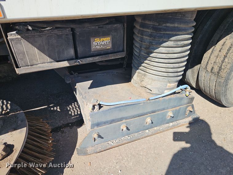 image for item EI8889 2011 International 4300M7 SBA  street sweeper truck