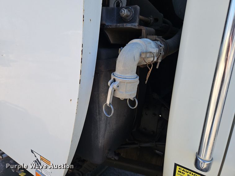 image for item EI8889 2011 International 4300M7 SBA  street sweeper truck