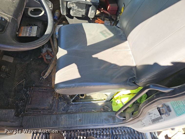 image for item EI8889 2011 International 4300M7 SBA  street sweeper truck