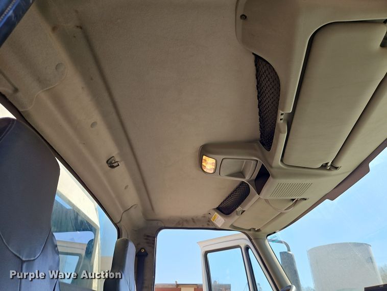 image for item EI8889 2011 International 4300M7 SBA  street sweeper truck