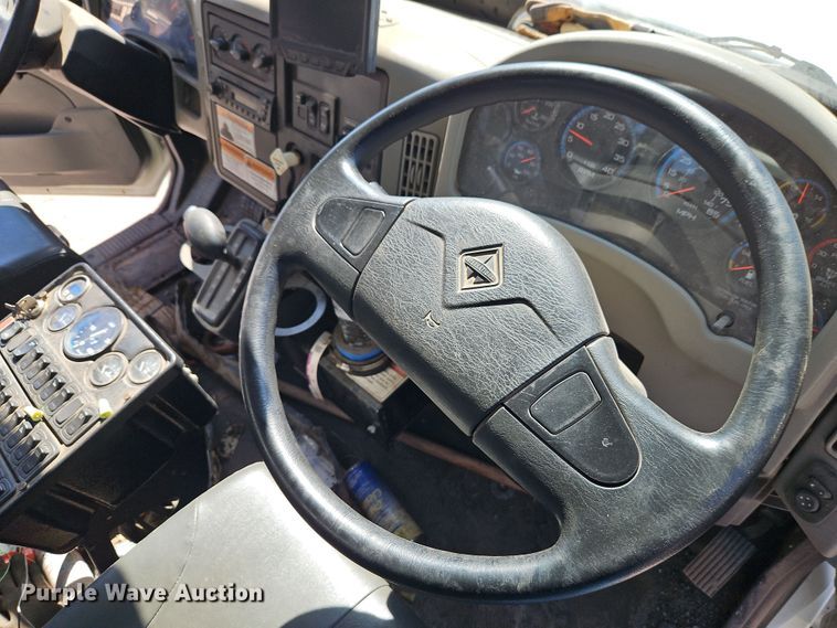 image for item EI8889 2011 International 4300M7 SBA  street sweeper truck