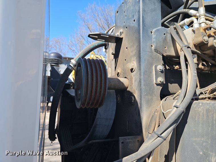 image for item EI8889 2011 International 4300M7 SBA  street sweeper truck