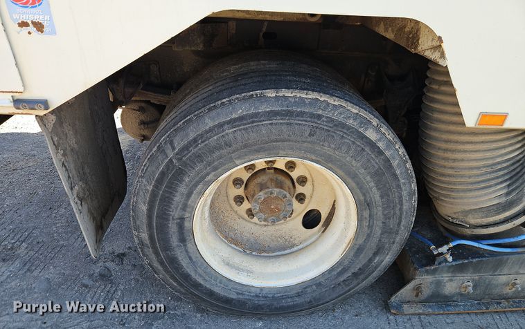 image for item EI8889 2011 International 4300M7 SBA  street sweeper truck