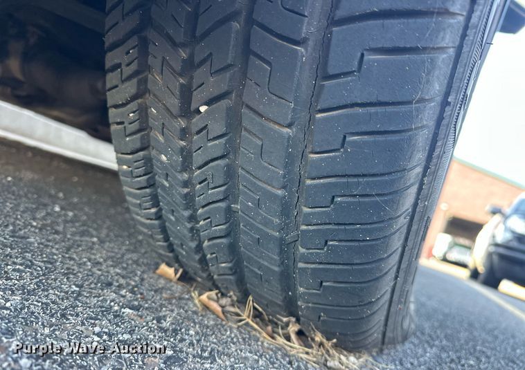 image for item EJ0382 2010 Dodge Charger 