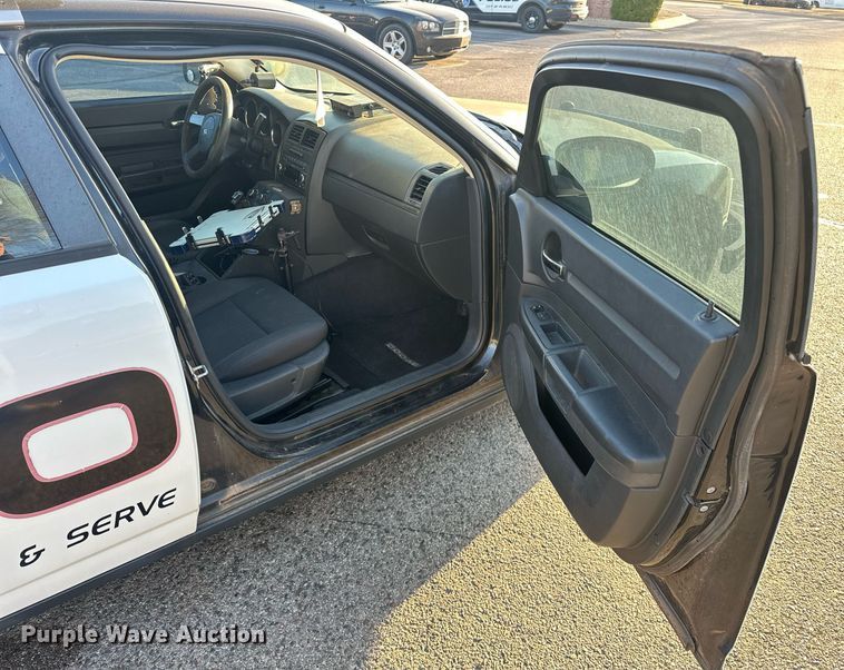 image for item EJ0383 2010 Dodge Charger 