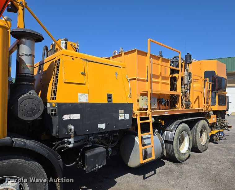 image for item EJ7340 2003 Sterling Condor paint striper truck