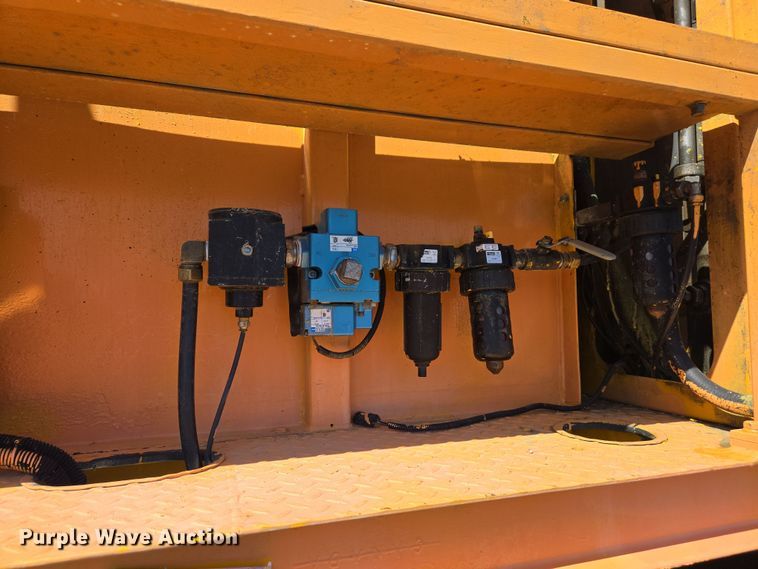 image for item EJ7340 2003 Sterling Condor paint striper truck