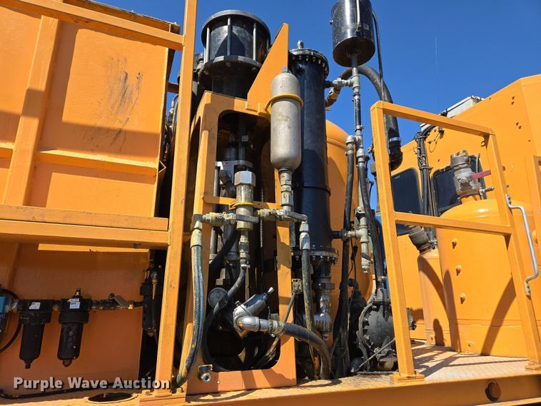 image for item EJ7340 2003 Sterling Condor paint striper truck