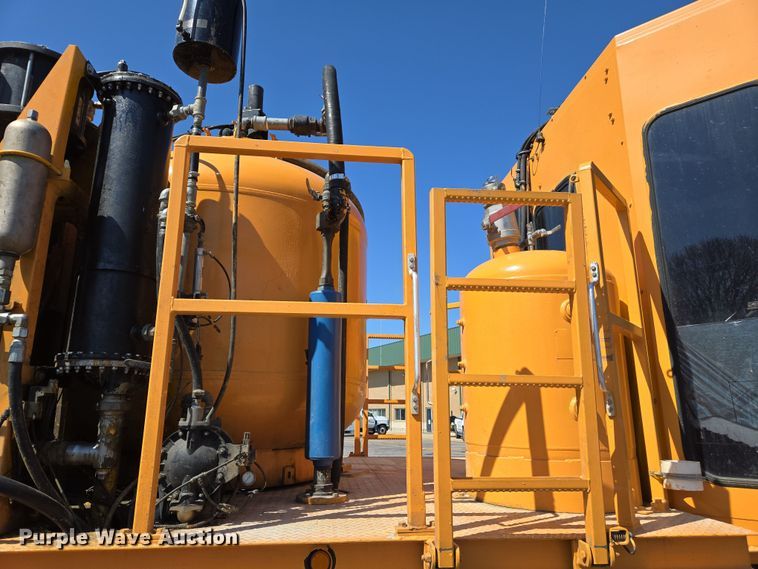 image for item EJ7340 2003 Sterling Condor paint striper truck