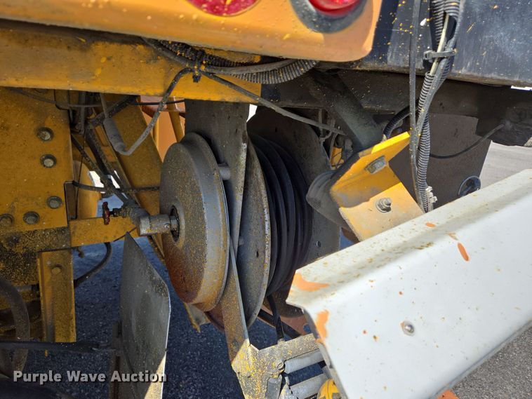 image for item EJ7340 2003 Sterling Condor paint striper truck