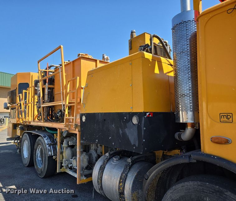 image for item EJ7340 2003 Sterling Condor paint striper truck