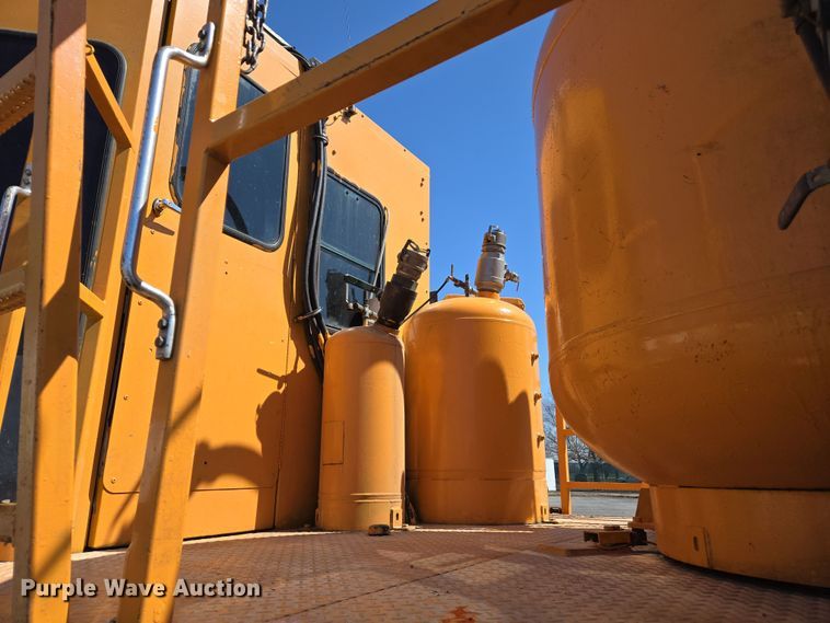 image for item EJ7340 2003 Sterling Condor paint striper truck