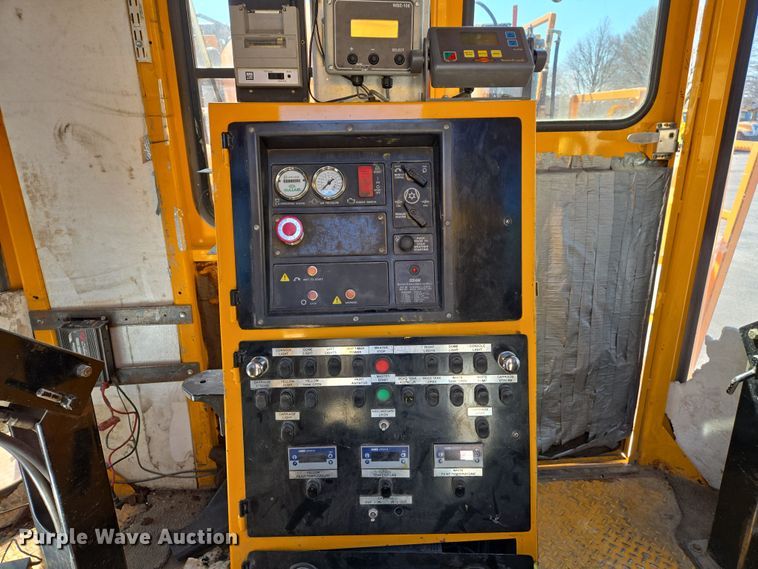 image for item EJ7340 2003 Sterling Condor paint striper truck