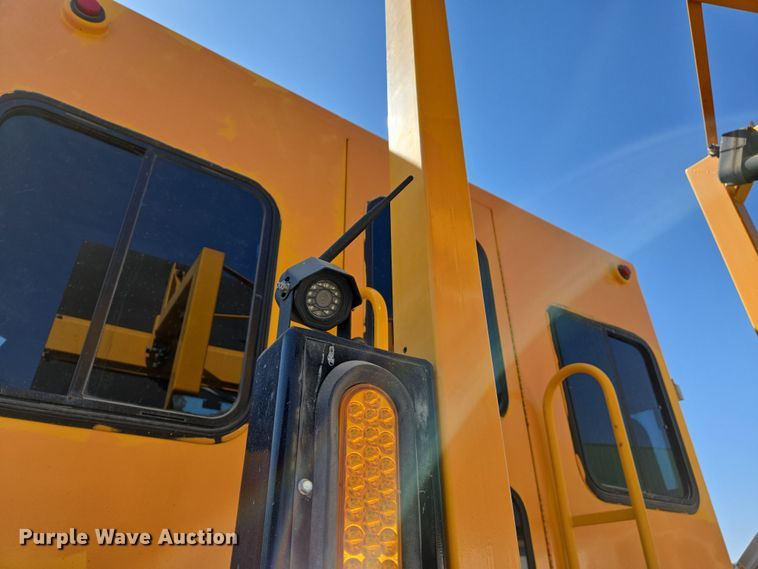 image for item EJ7340 2003 Sterling Condor paint striper truck