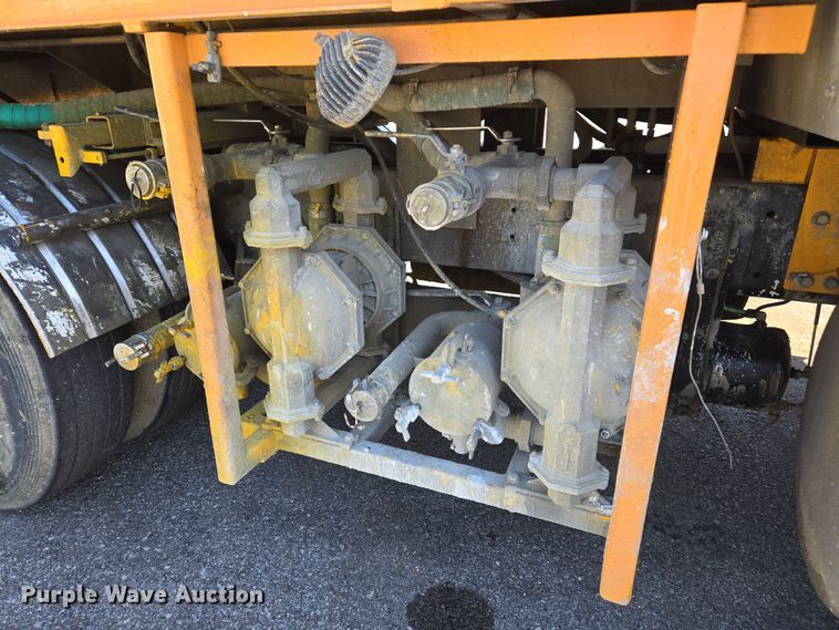 image for item EJ7340 2003 Sterling Condor paint striper truck