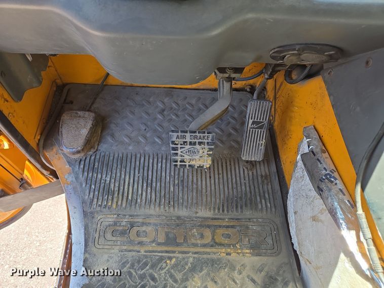 image for item EJ7340 2003 Sterling Condor paint striper truck