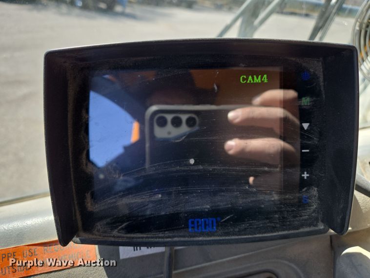 image for item EJ7340 2003 Sterling Condor paint striper truck