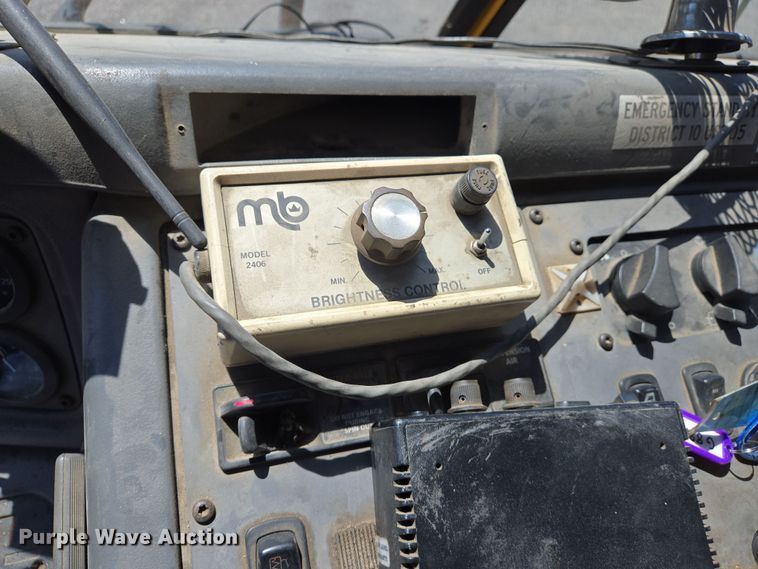 image for item EJ7340 2003 Sterling Condor paint striper truck