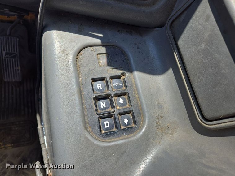 image for item EJ7340 2003 Sterling Condor paint striper truck