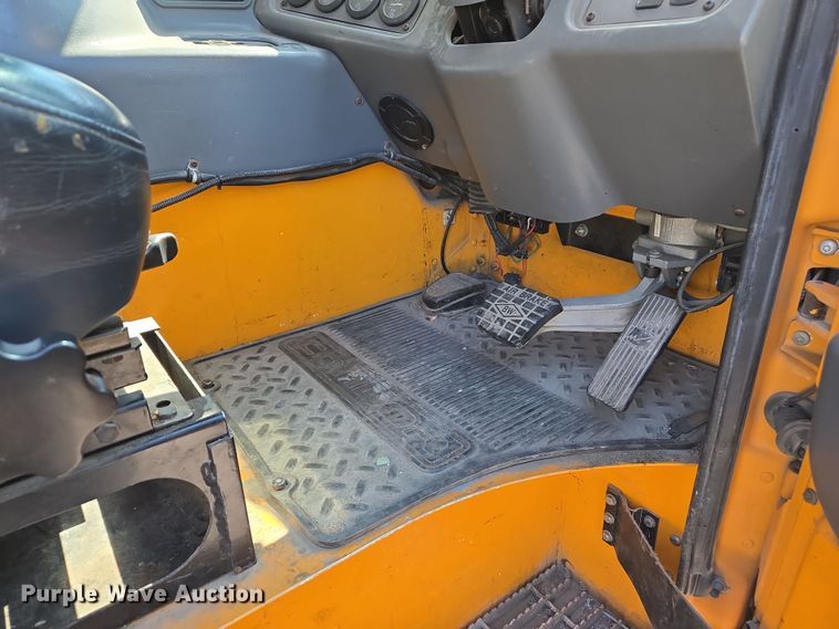 image for item EJ7340 2003 Sterling Condor paint striper truck