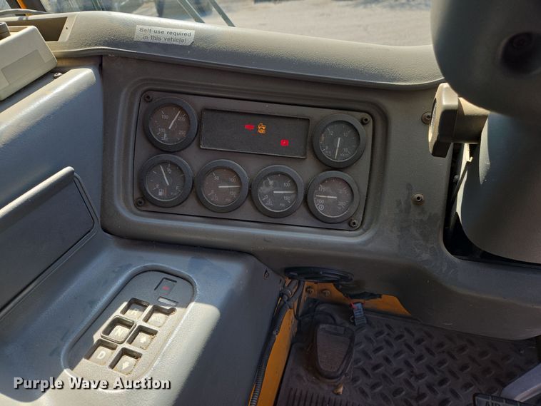 image for item EJ7340 2003 Sterling Condor paint striper truck