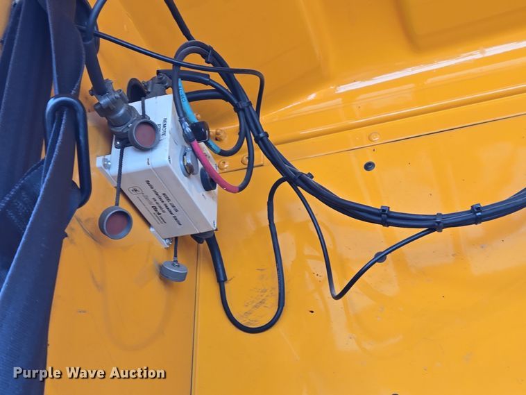 image for item EJ7340 2003 Sterling Condor paint striper truck