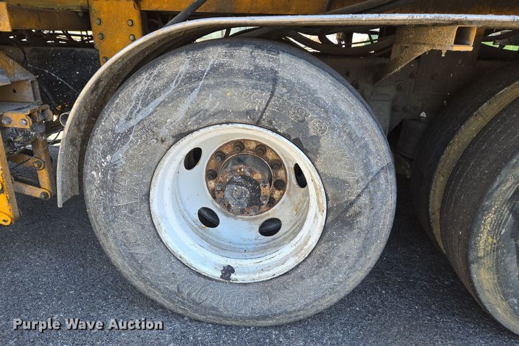 image for item EJ7340 2003 Sterling Condor paint striper truck