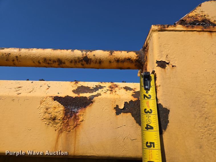 image for item EJ7341 2007 International 7400 Crew Cab dump truck