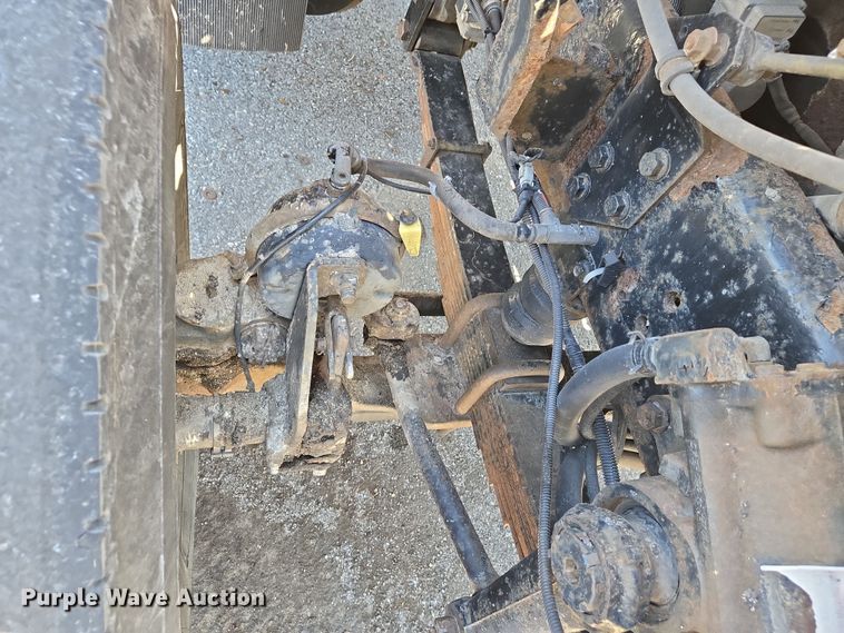 image for item EJ7341 2007 International 7400 Crew Cab dump truck