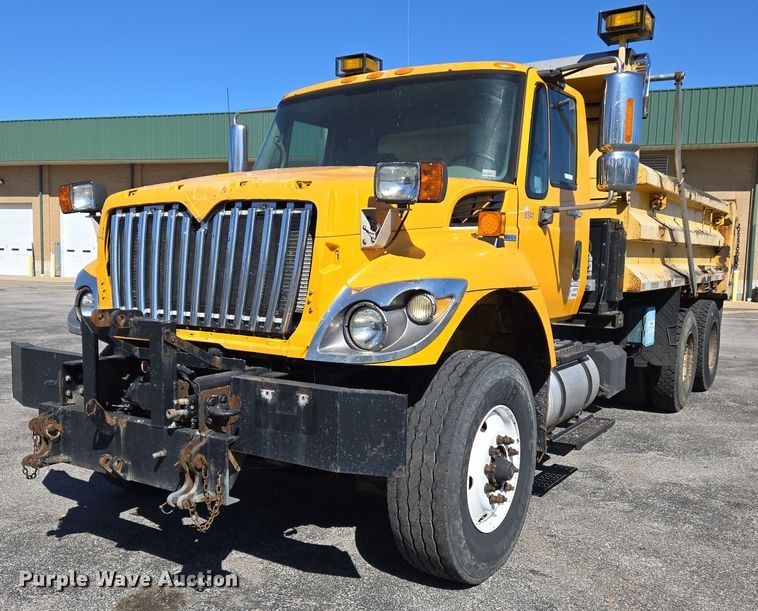 image for item EJ7347 2011 International 7500 dump truck