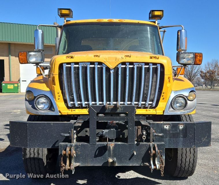 image for item EJ7347 2011 International 7500 dump truck