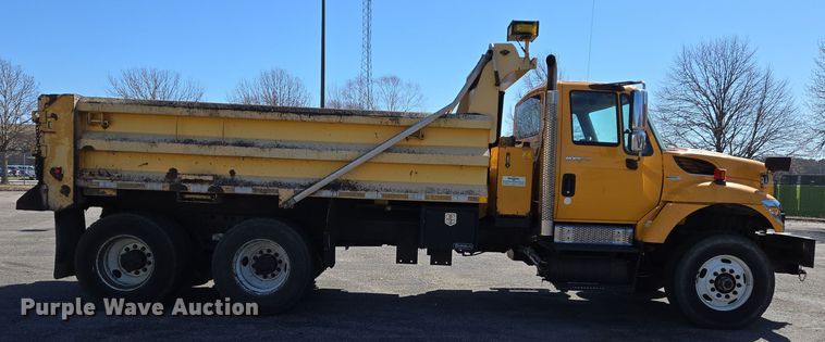 image for item EJ7347 2011 International 7500 dump truck