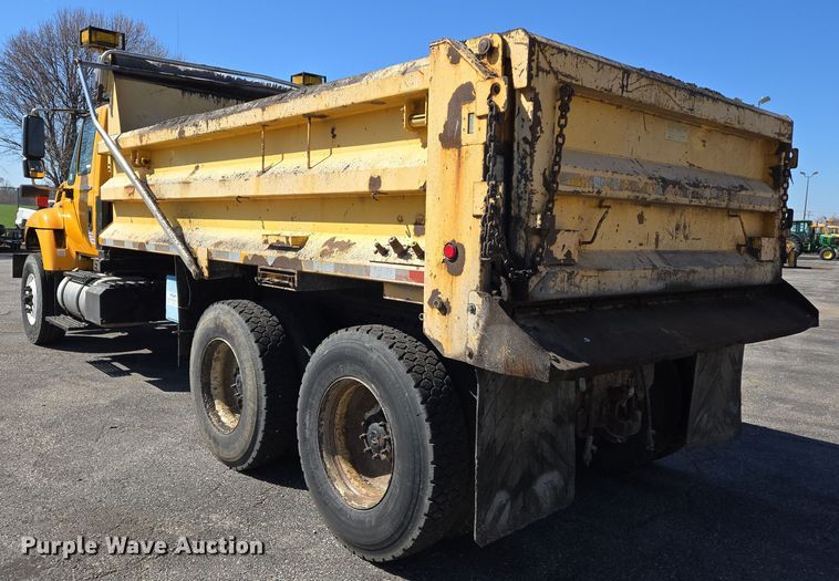 image for item EJ7347 2011 International 7500 dump truck