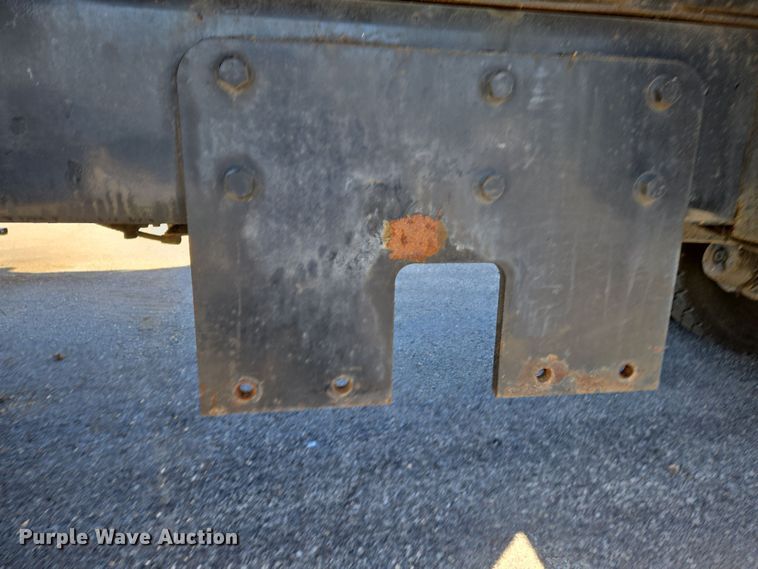 image for item EJ7347 2011 International 7500 dump truck