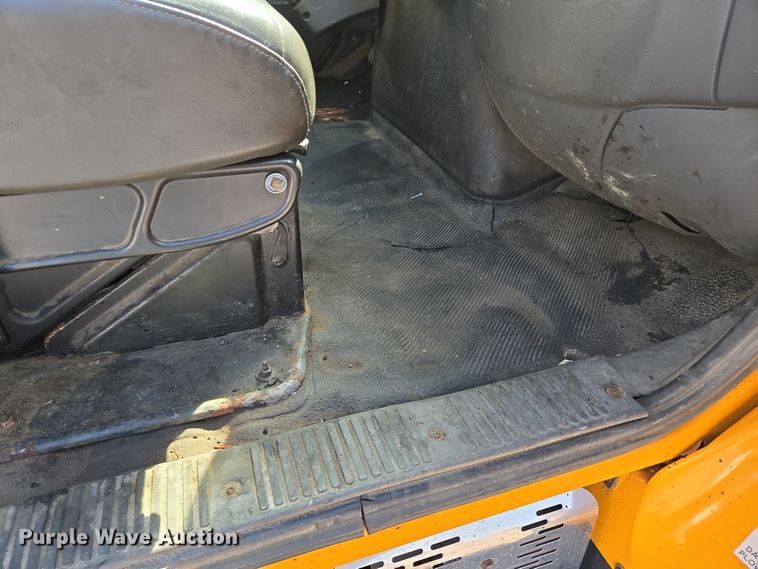 image for item EJ7347 2011 International 7500 dump truck