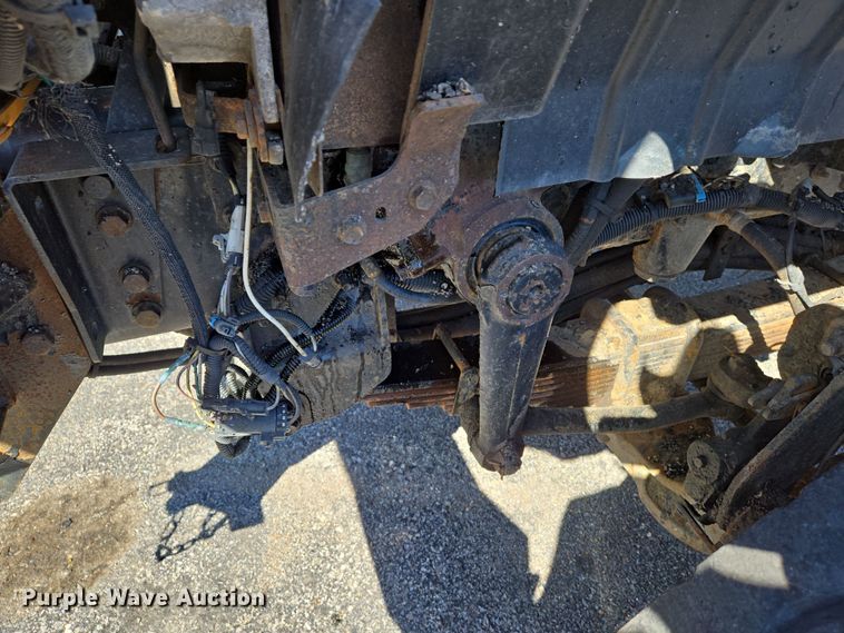 image for item EJ7347 2011 International 7500 dump truck