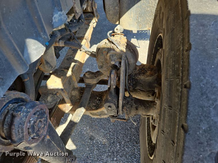 image for item EJ7347 2011 International 7500 dump truck