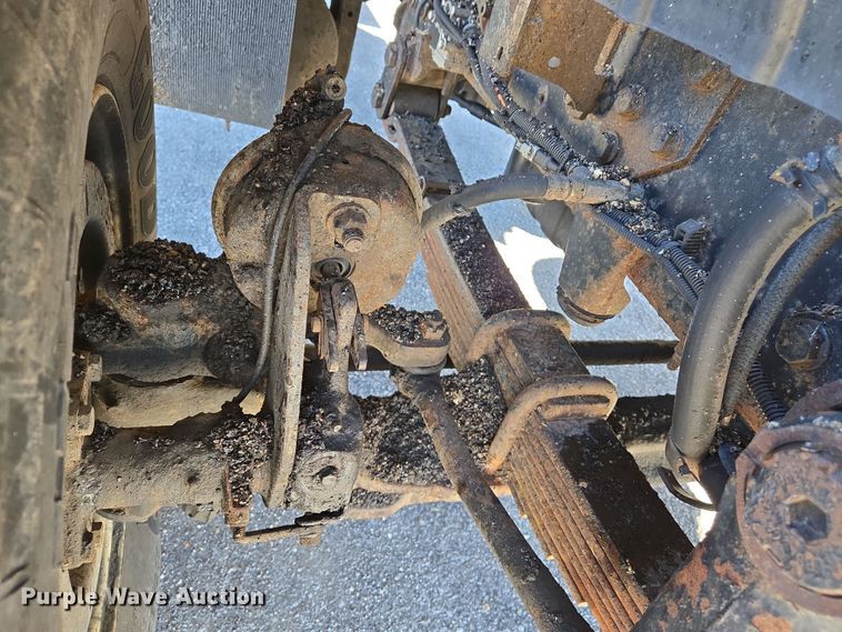 image for item EJ7347 2011 International 7500 dump truck