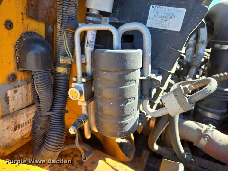 image for item EJ7347 2011 International 7500 dump truck