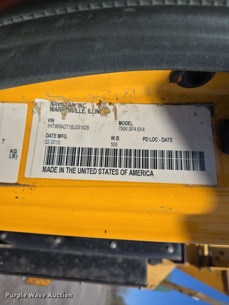 image for item EJ7347 2011 International 7500 dump truck